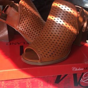 Cognac shoes